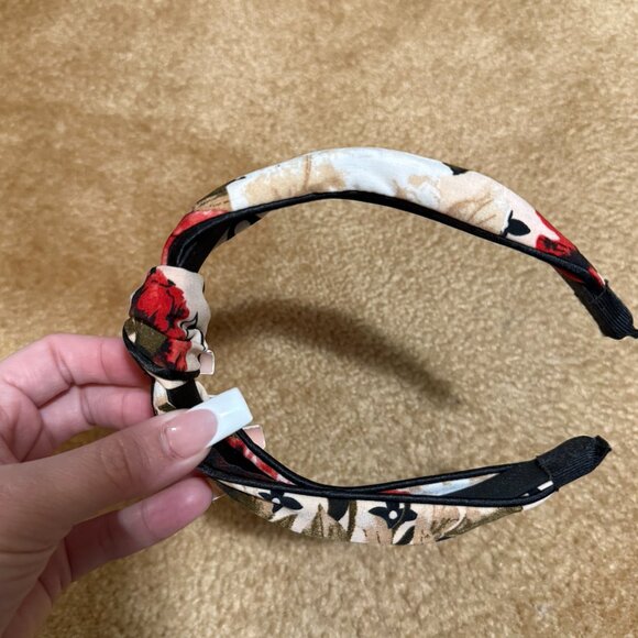 Floral Monogram Knot Headband - Picture 10 of 11